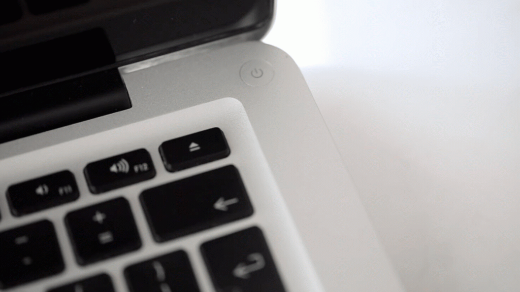 MacBook Not Turning On